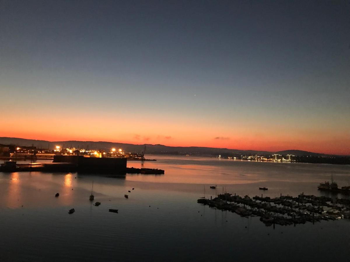 Grana Beach Ferrol A Coruna Luaran gambar